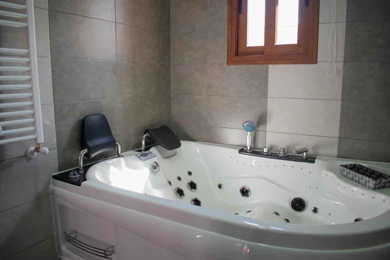 Apartamentos Cerezo La Codosera Ngoại thất bức ảnh